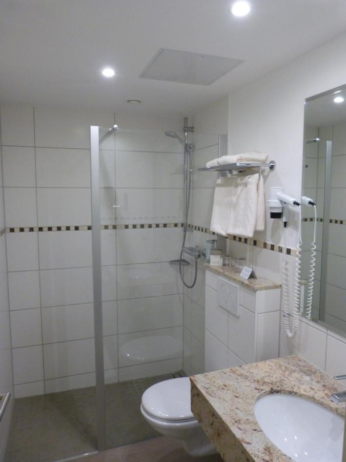 Hotel Roshop Barnstorf Экстерьер фото