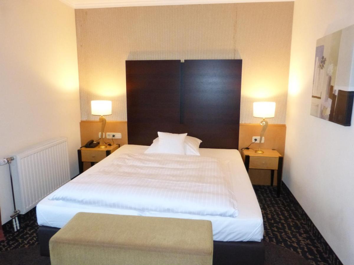 Hotel Roshop Barnstorf Экстерьер фото