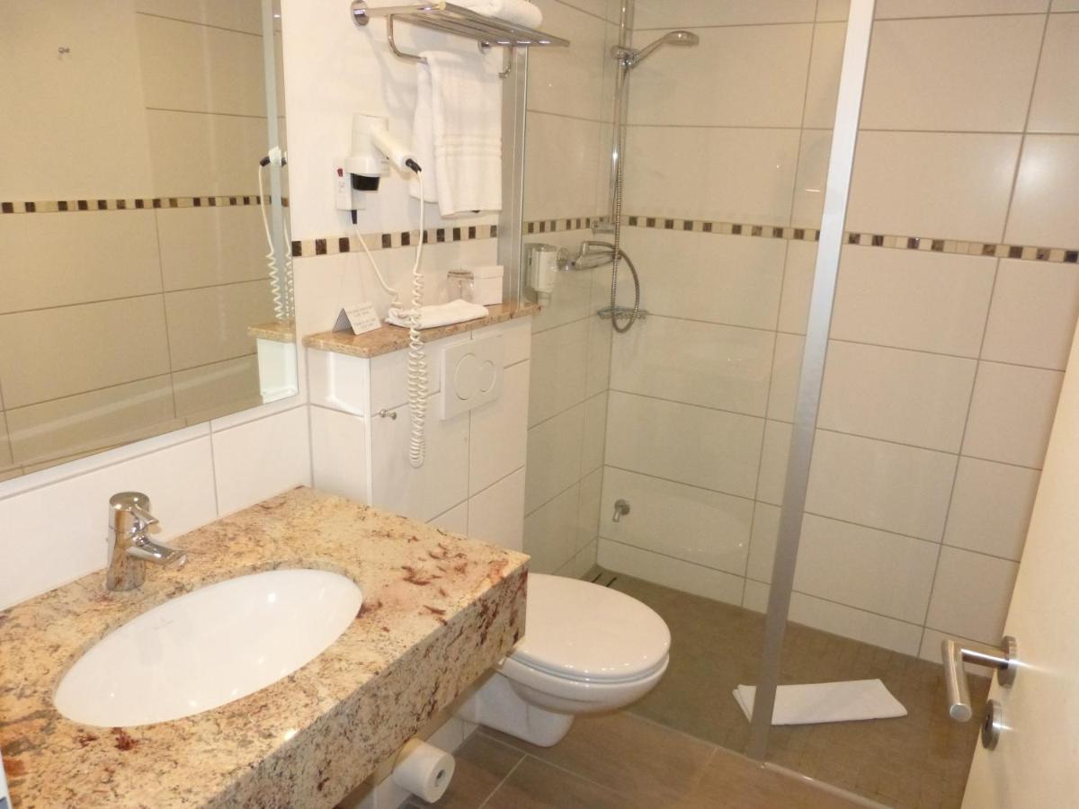 Hotel Roshop Barnstorf Экстерьер фото